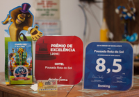 Marketing book decolar